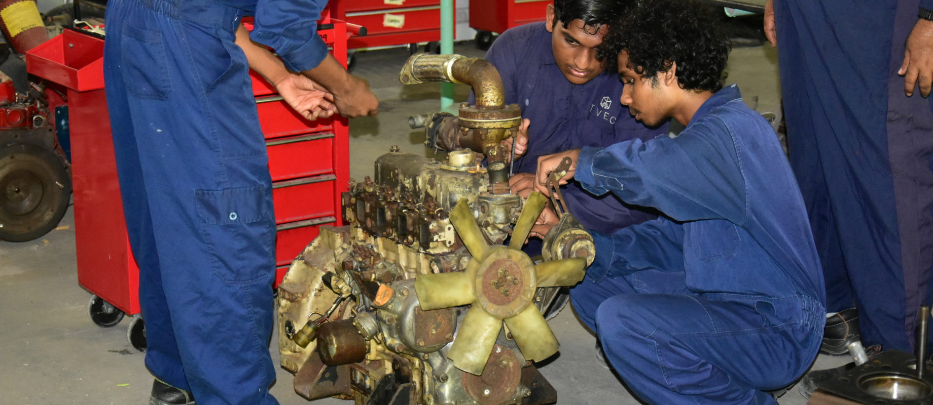 Certificate III in Engine Mechanic